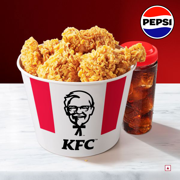 4 Pc Hot & Crispy Pepsi Bottle Combo