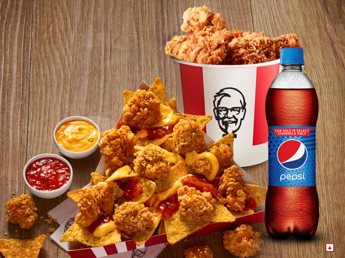 Popcorn Nachos & Wings Combo